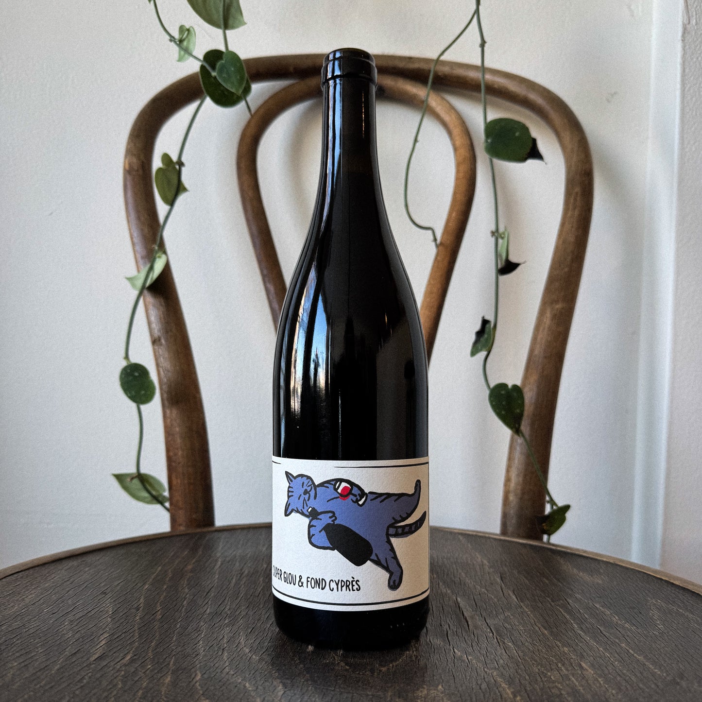 Super Glou  X Fond Cyprès Rouge 2024